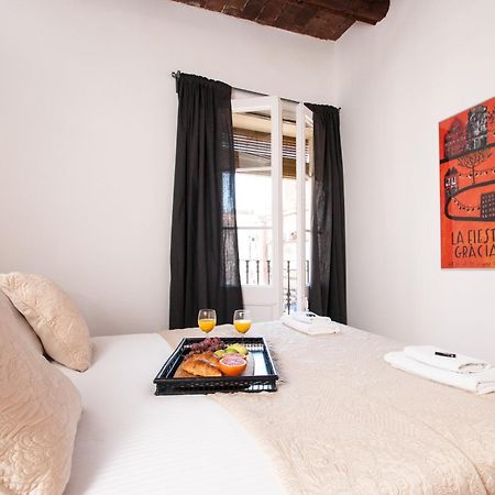 Short Stay Group Gracia Serviced Apartments Barcellona Esterno foto