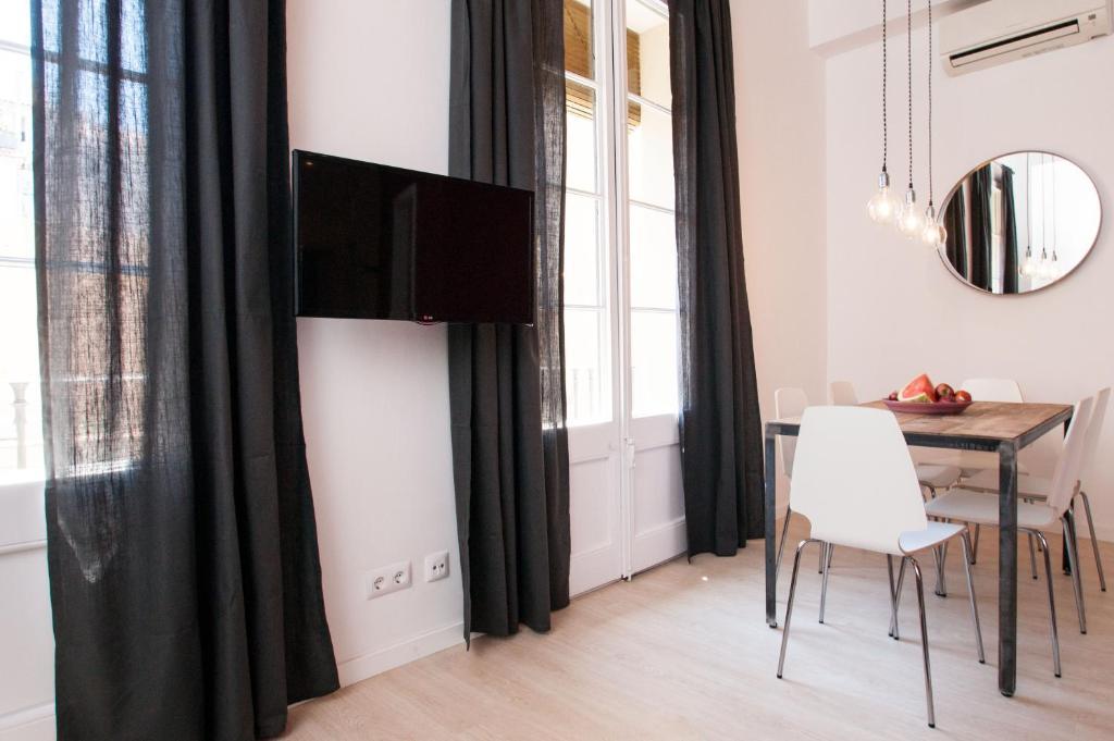 Short Stay Group Gracia Serviced Apartments Barcellona Camera foto